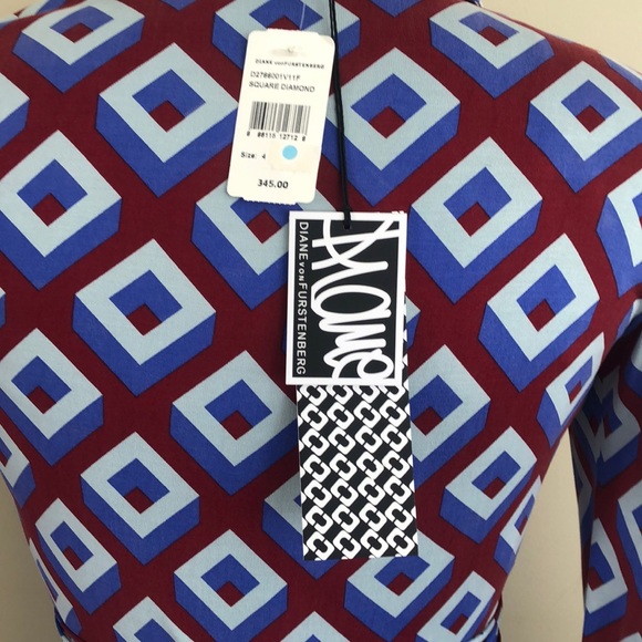 Diane Von Furstenberg NWT Vintage Print Wrap Dress - Picture 4 of 7